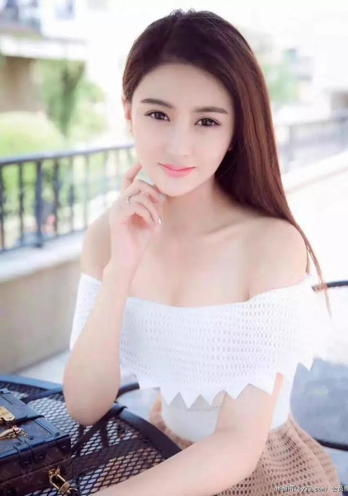 冬天的雪是你给的疼