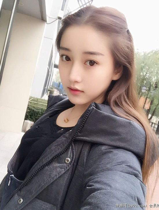 颖莹