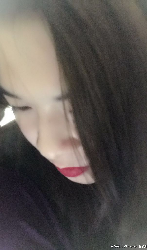 嗯哼？