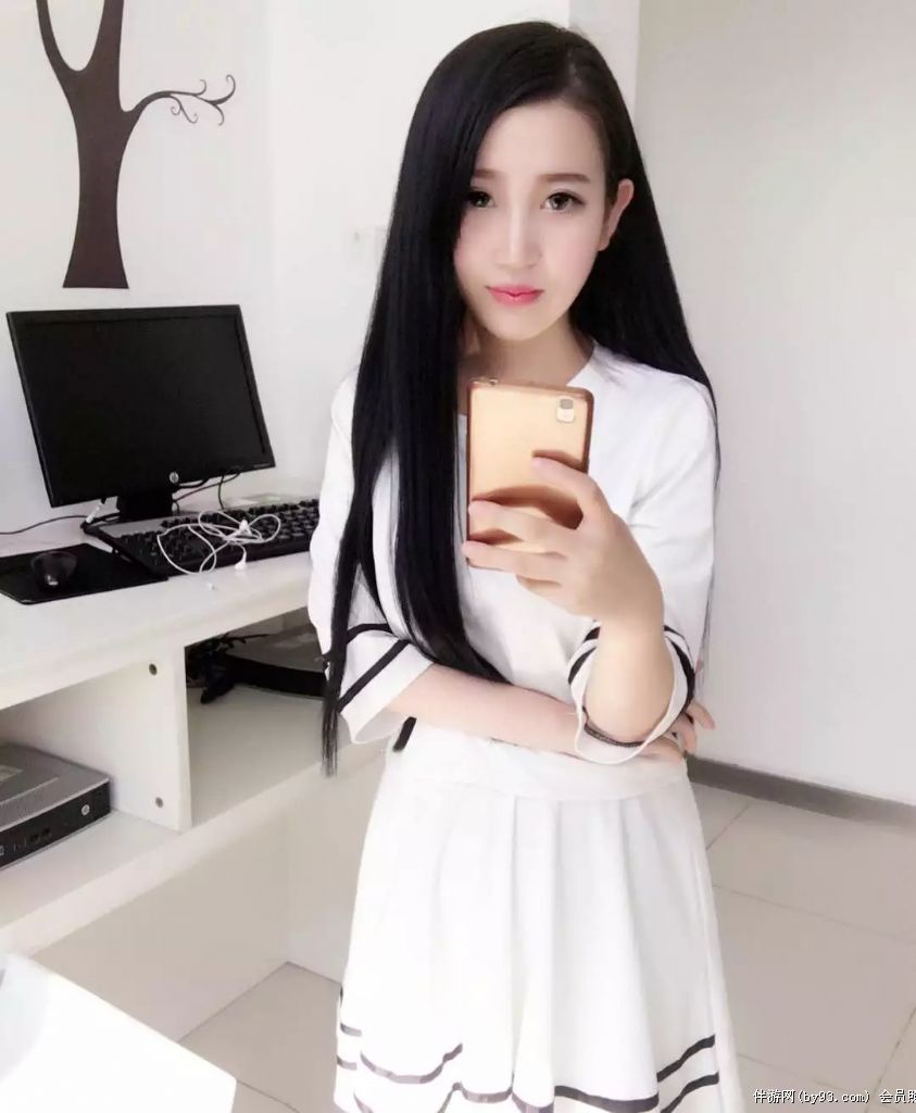 害羞的女孩