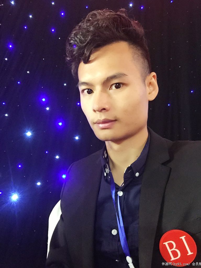 足尖上追梦人