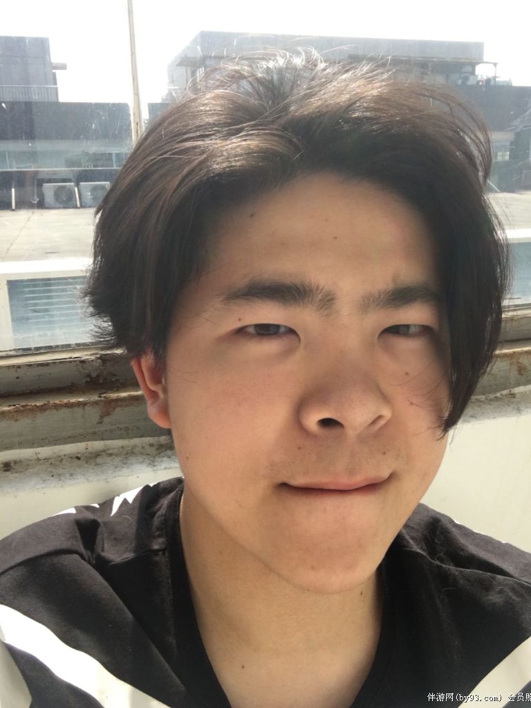 不愿透露姓名的我