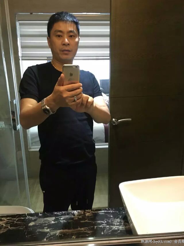 人心如落叶