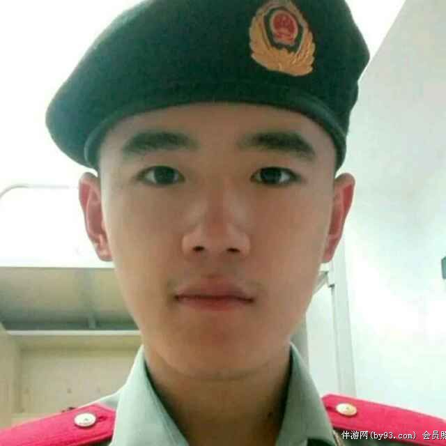 回眸浅笑嫣然